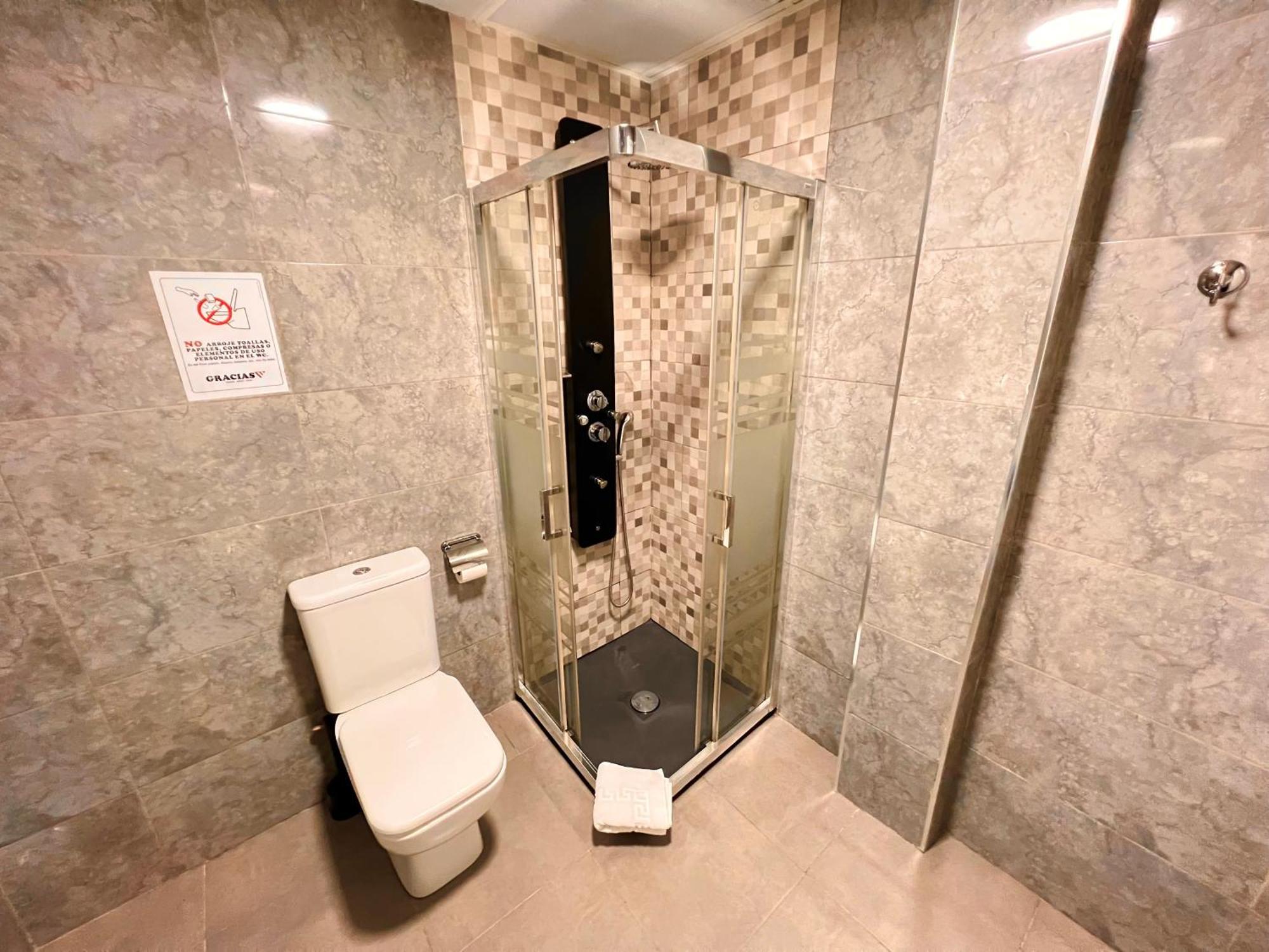 Nuestra Casita De Marmoles Parking Incluido 2 Bicis Gratis Lägenhet Málaga Exteriör bild